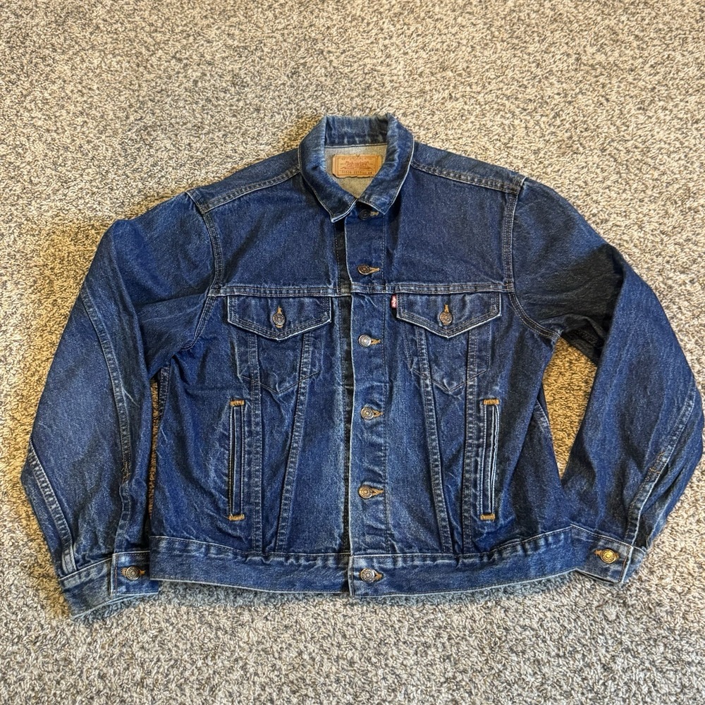 Vintage 80s Levi's Denim Jacket 70506-0216 Dark Wash Size 44 Cotton USA